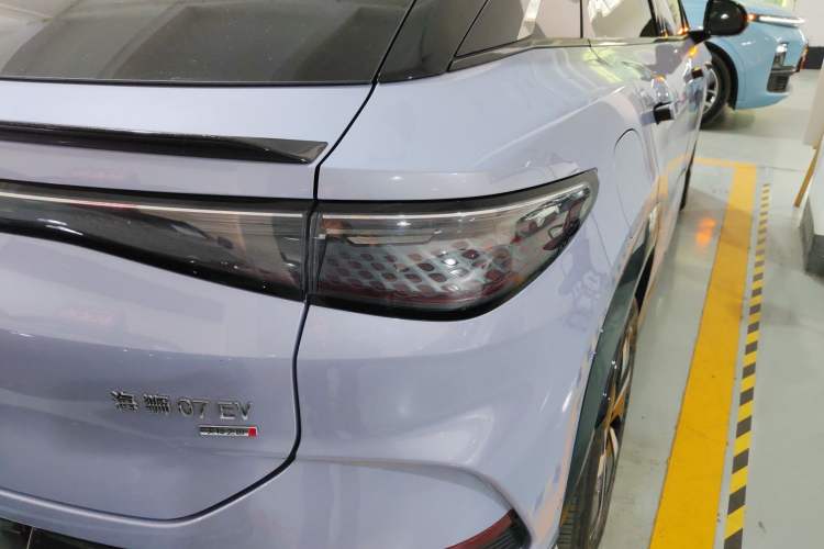 Used BYD Sealion 07 EV 2025 610 Intelligent Driving Edition Right Rear Taillight