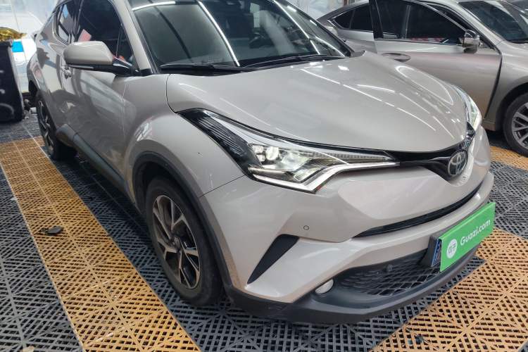 Used Toyota C-HR 2020 2.0L Luxury Edition
