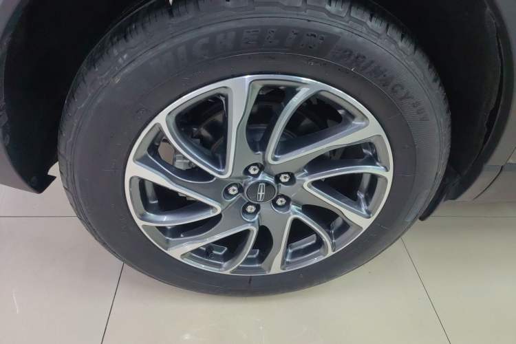 Used Lincoln Corsair 2020 2.0T Two-Wheel Drive Luxury Edition
