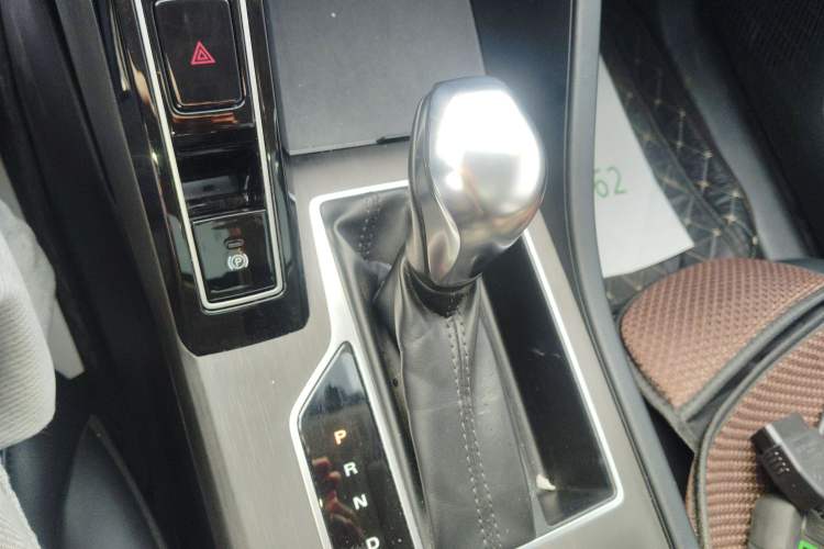 Used Roewe i5 2023 1.5L CVT Luxury Edition