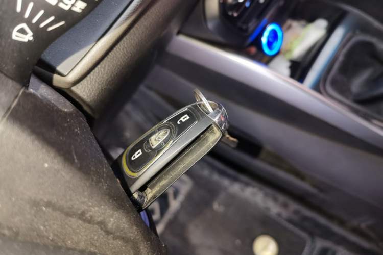 Used Baojun 510 2017 1.5L manual Comfort trim
