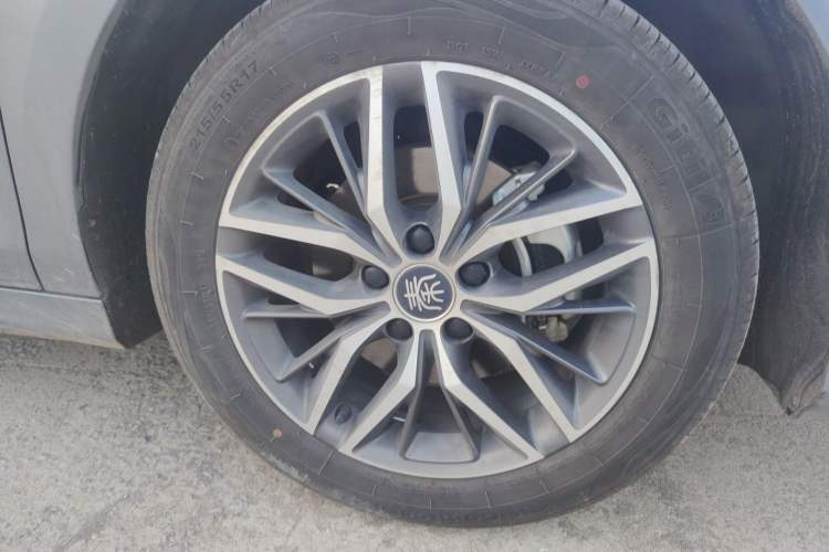 Used BYD Qin PLUS 2021 DM-i 120KM Flagship Model
