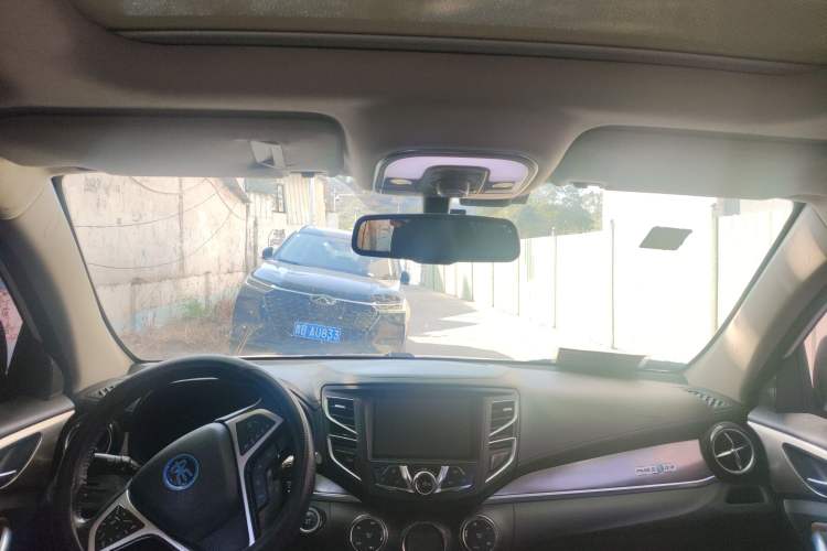 Used BYD Song New Energy 2017 Song DM 1.5TID All-Wheel Drive Prestige Model
