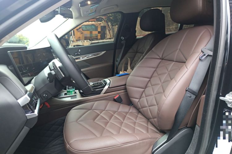 Used BMW 7 Series 2023 735Li M Sport Package
