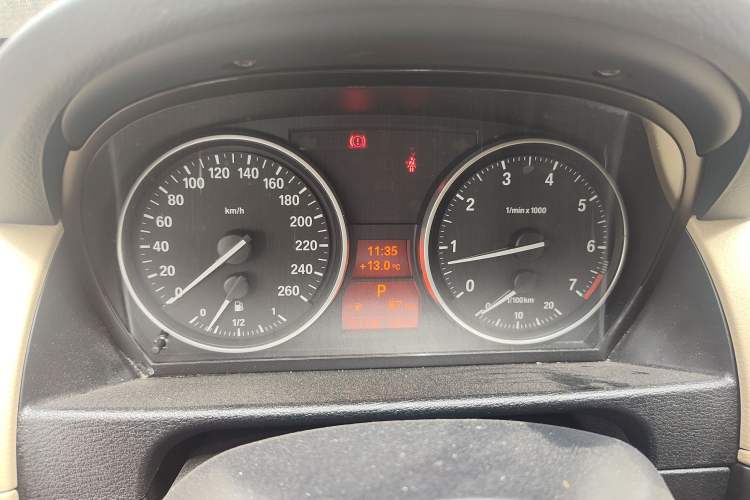 Used BMW X1 2012 sDrive18i Luxury Model