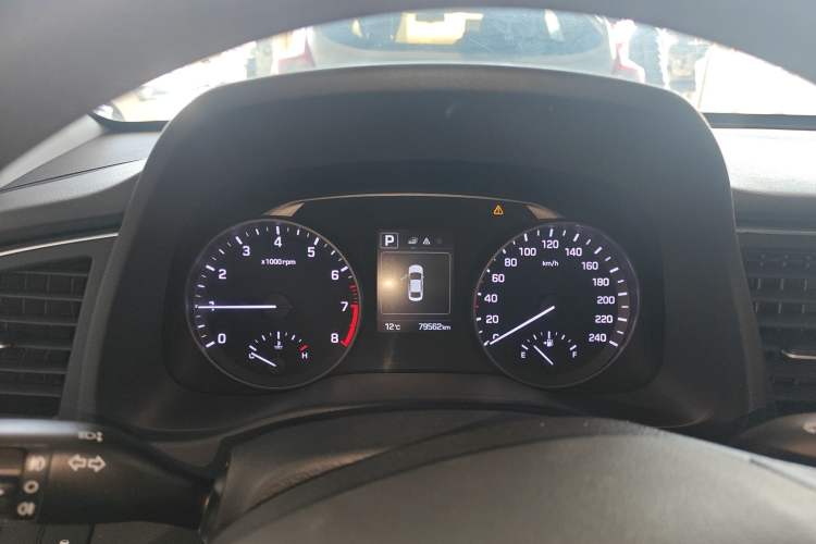 Used Hyundai Elantra (6th Generation / Lingdong) 2016 1.6L Automatic ZhiXuan – Elite Version