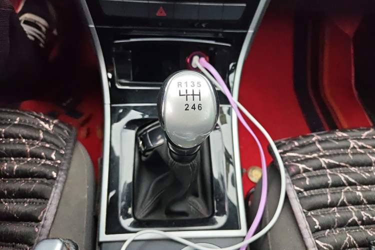 Used Haval H2 2016 Red-Label 1.5T Manual Two-Wheel Drive Comfort Model
