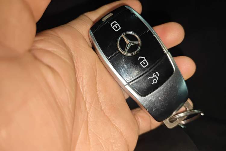 Used Mercedes-Benz E-Class 2022 Second Facelift E 300 L Luxury Edition