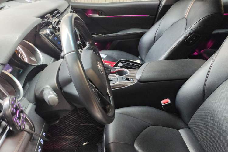 Used Toyota Camry 2019 2.0G Luxury Edition China VI Standard