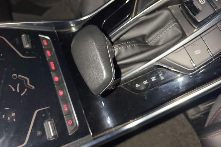 Used SAIC MAXUS D60 2019 1.5T Automatic Trend Edition 7-Seater