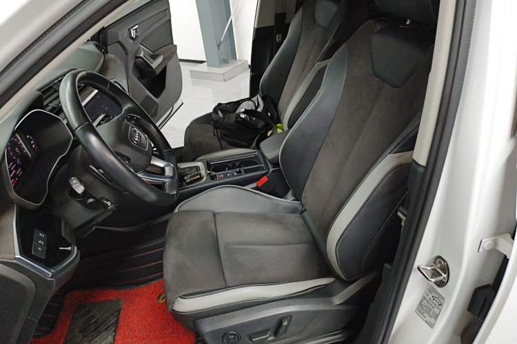 Used Audi Q3 2019 35 TFSI Fashion Dynamic Model
