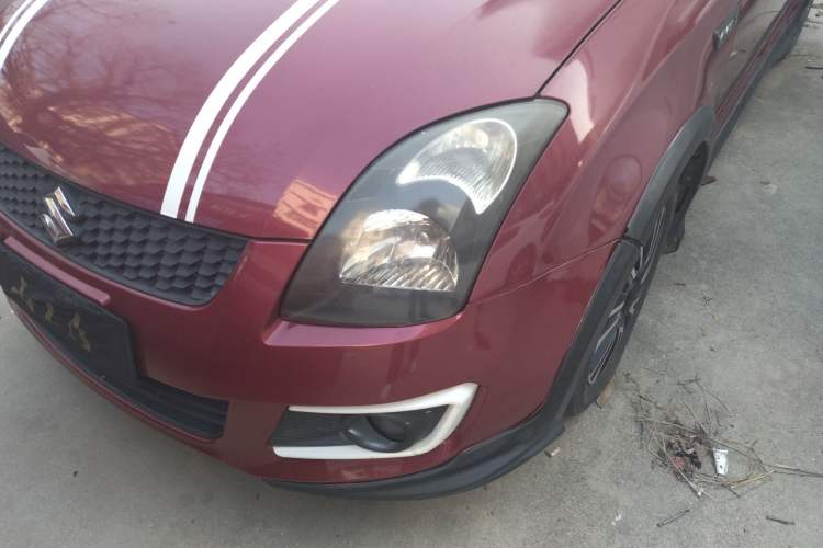 Used Suzuki Swift 2013 1.5L Automatic 20th Anniversary Limited Edition Left Front Headlight