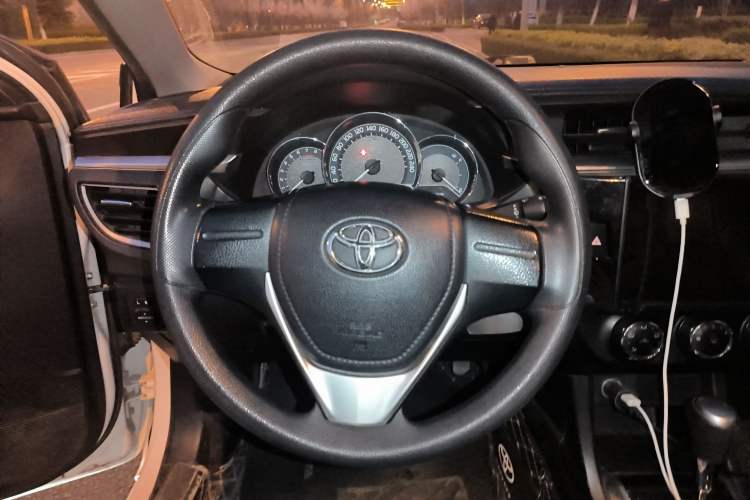 Used Toyota Levin 2016 1.6G CVT Elite Edition Steering Wheel