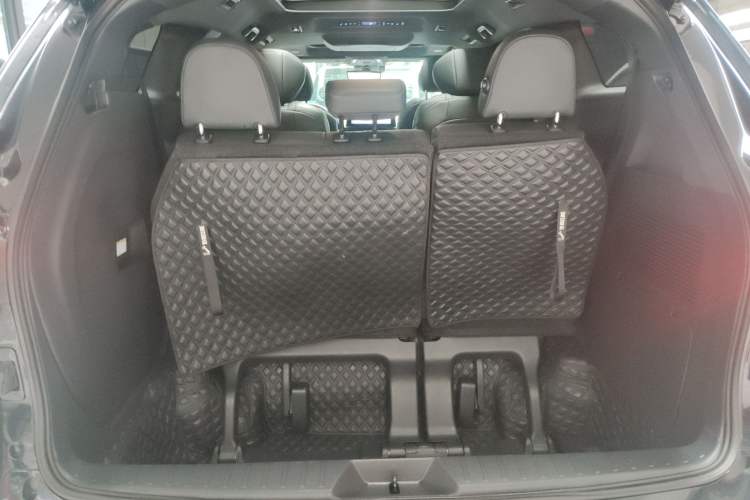 Used Toyota Sienna 2021 2.5L Hybrid Platinum Edition