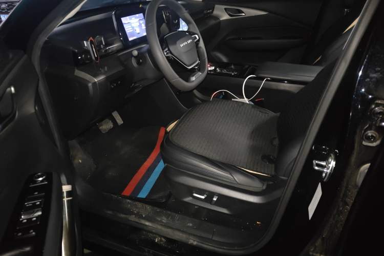 Used Wuling Xingguang 2024 Co-creation Edition 150 Standard Model