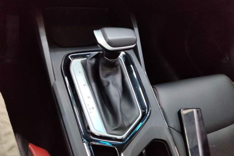 Used Geely Auto Emgrand S 2021 1.4T CVT Luxury Version Gear Lever