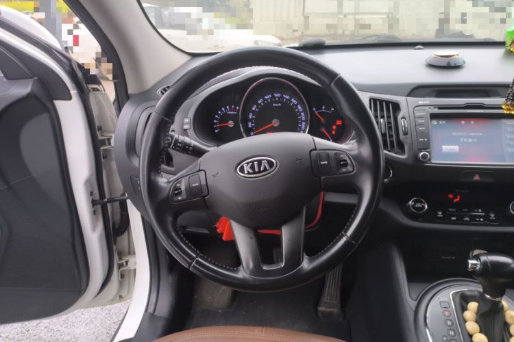 Used Kia Sportage R 2014 2.0L Automatic Two-Wheel Drive GLS Trim
