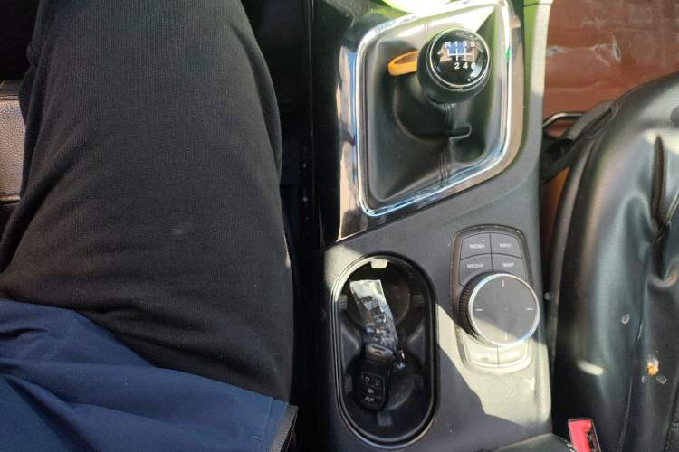 Used Soueast DX7 2017 1.5T Manual Triumph Edition