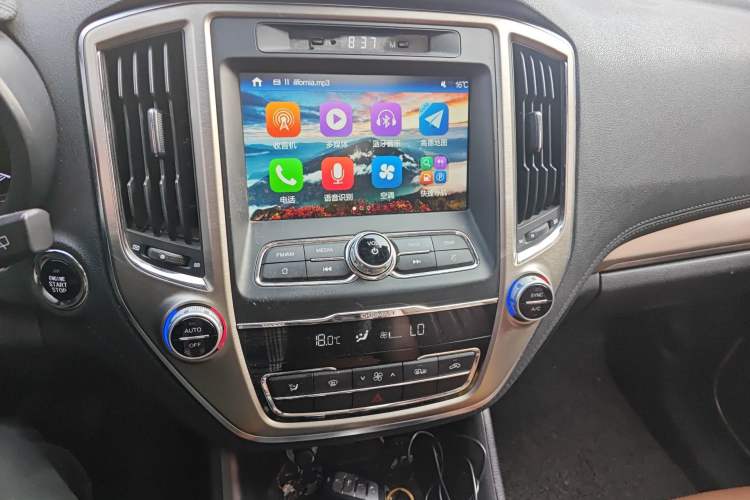 Used CHANGAN CS95 2017 2.0T Four-Wheel Drive SmartDrive Edition