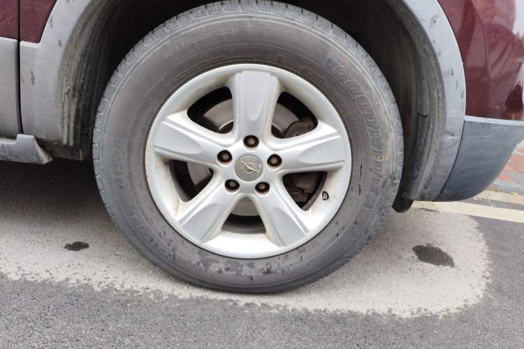 Used Haima S5 2014 1.6L Manual ZhiXuan Model Right Front Wheel Hub