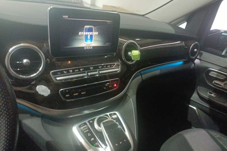 Used Mercedes-Benz V-Class 2018 V 260 Avantgarde Edition China V
