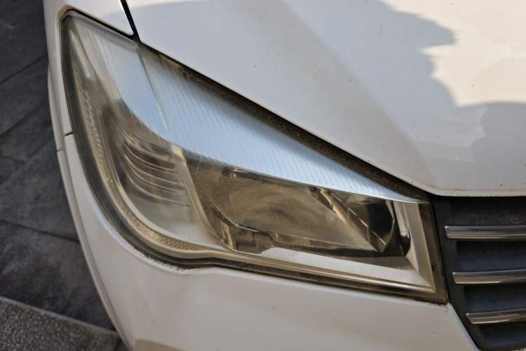 Used Dongfeng Fengon 330 2018 1.5L 330S Premium Edition DK15