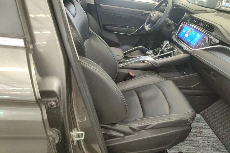 Used Geely Auto Emgrand X7 Sport 2020 1.8TD DCT Smart Connect PRO Right Front Seat