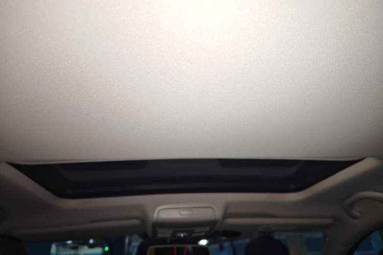 Used Volkswagen Passat 2014 1.8TSI DSG Prestige Edition Headliner