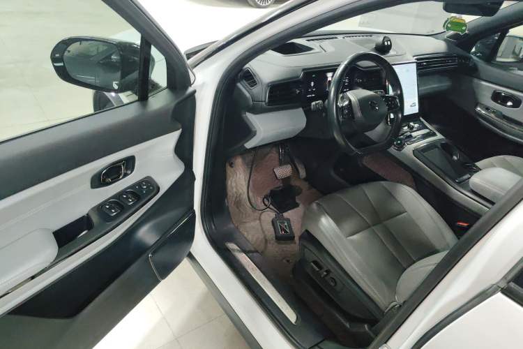 Used Nio ES8 2020 580 km Range 7-Seater Version