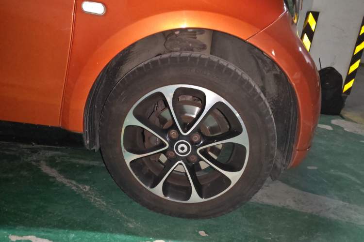 Used smart fortwo 2015 1.0L 52 kW Hardtop Passion Edition