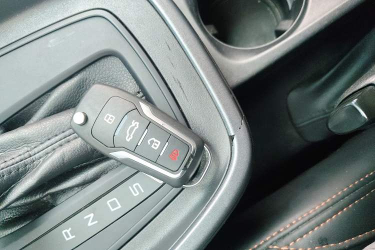 Used Ford Escort 2019 Revised 1.5L Automatic ZhiXiang Version (Tire Pressure Monitoring) China VI Standard