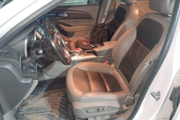 Used Chevrolet Malibu 2014 2.4L Automatic Luxury Edition
