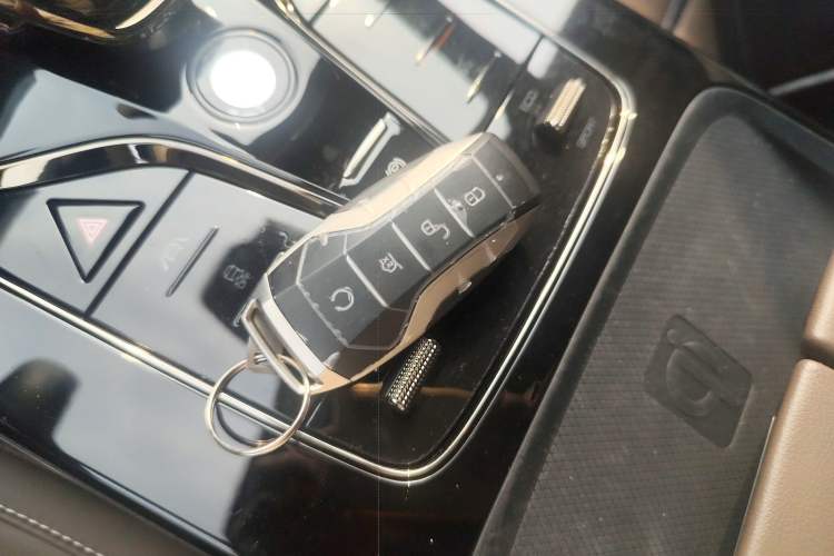 Used BYD Han 2020 EV Long-Range Luxury Model
