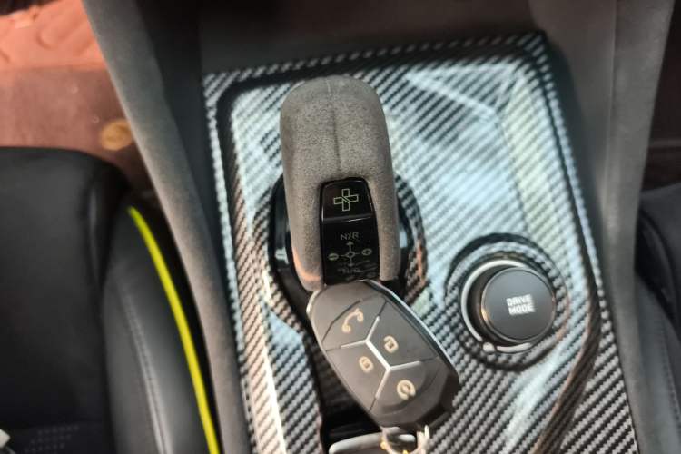 Used Lynk & Co 03 2019 03+ 2.0TD Automatic Wind-Chasing Edition Gear Lever