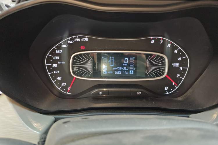 Used Baojun 510 2017 1.5L manual Comfort trim