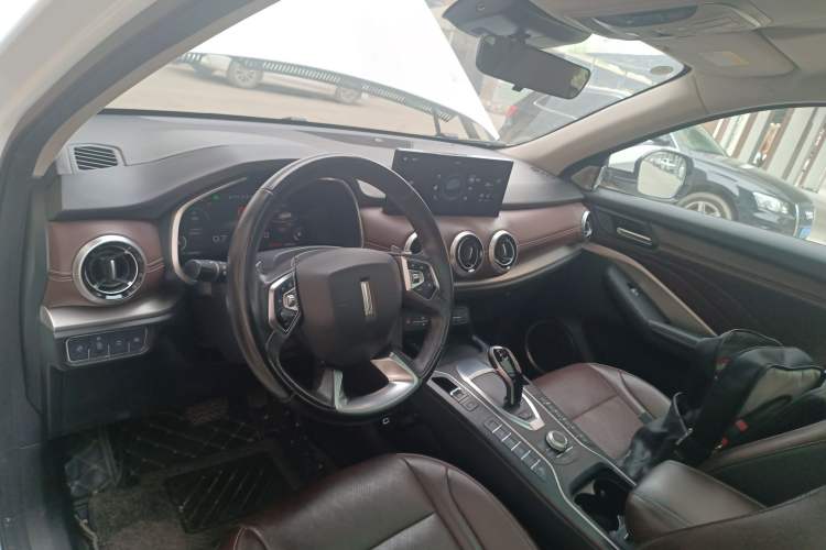 Used Wey VV6 2020 2.0T Two-Wheel Drive Smart Protection+
