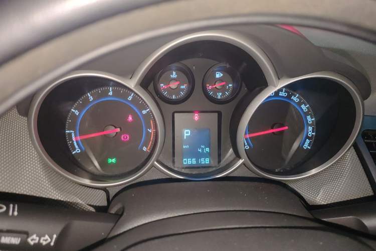 Used Chevrolet Cruze 2013 1.8L SE AT