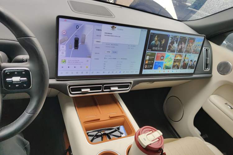 Used Li Auto L9 2024 Ultra Model Audio And AC Panel