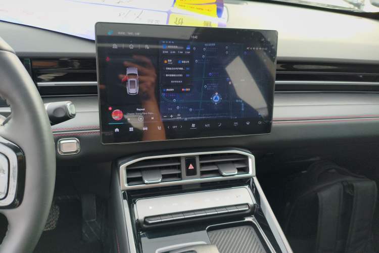 Used JETOUR Dashing 2025 1.5T DCT Ultimate Edition Audio And AC Panel