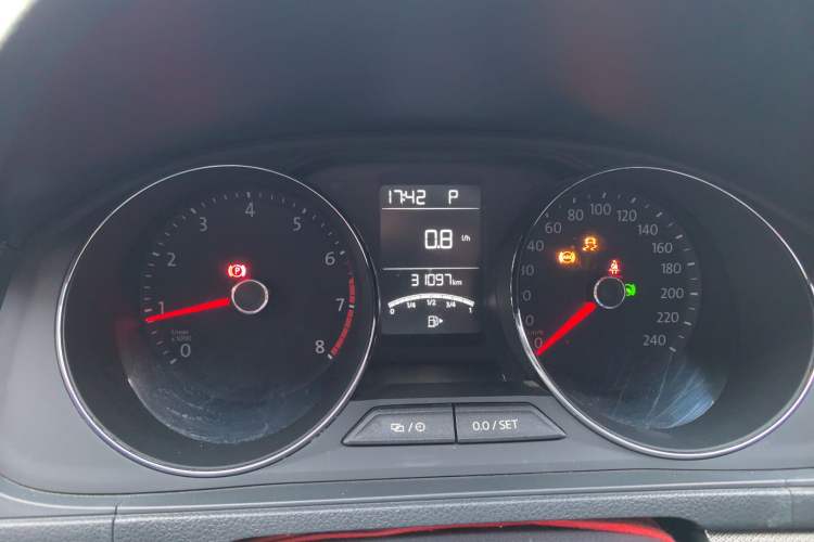 Used Volkswagen Lavida 2017 1.6L Automatic Comfort Edition