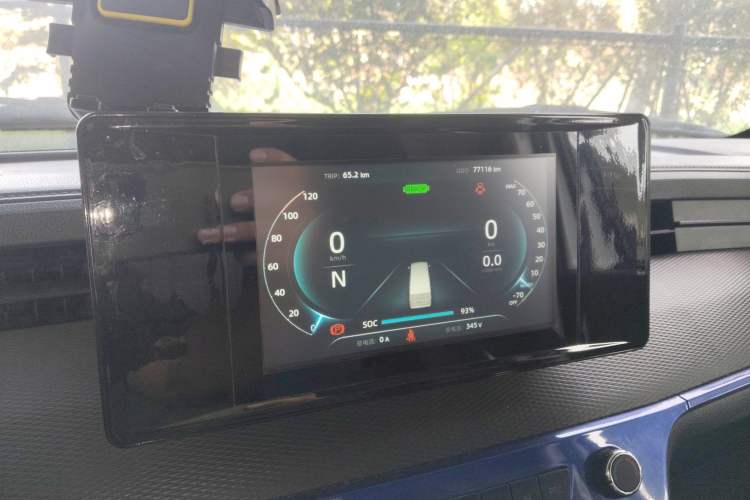 Used Dongfeng Yufeng EM27 2024 EM27L BYD CATL 41.86 kWh Instrument Cluster