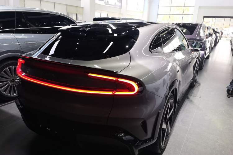 Used Xiaomi Auto YU7 2025 Ultra-Long Range High-Performance All-Wheel-Drive Max Edition