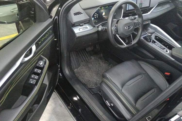 Used Geely Auto Preface 2023 1.5TD Kunlun Edition Driver Seat