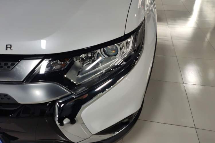 Used Mitsubishi Outlander 2020 2.0L Two-Wheel Drive Enjoyment Version 5 Seats