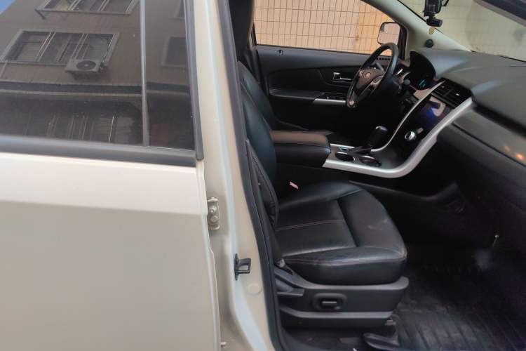 Used Ford Edge (Import) 2012 2.0T Elite Sunroof Edition
