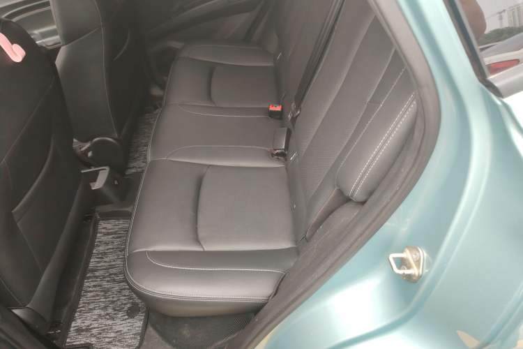 Used NETA V 2022 Long-Range Industry Custom Edition Left Rear Seat