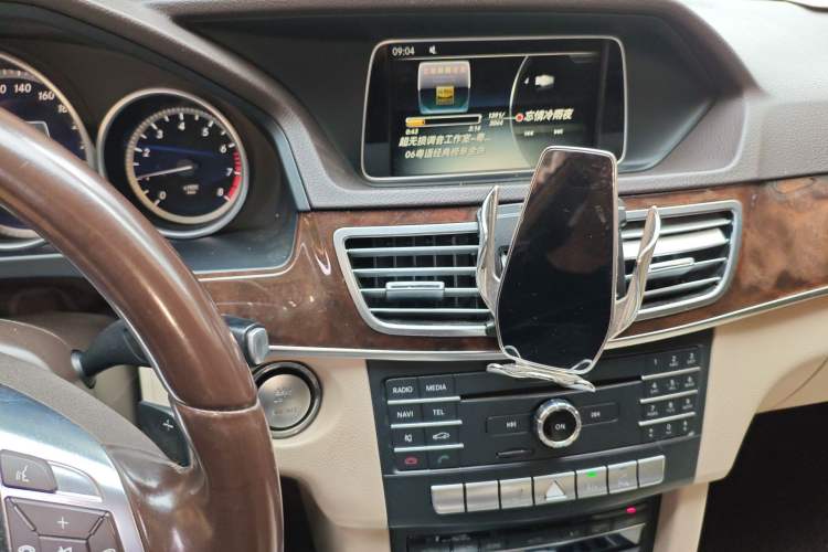 Used Mercedes-Benz E-Class 2015 Facelift E 200 L