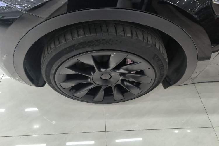 Used Tesla Model Y 2022 Revised Version Long-Range All-Wheel Drive