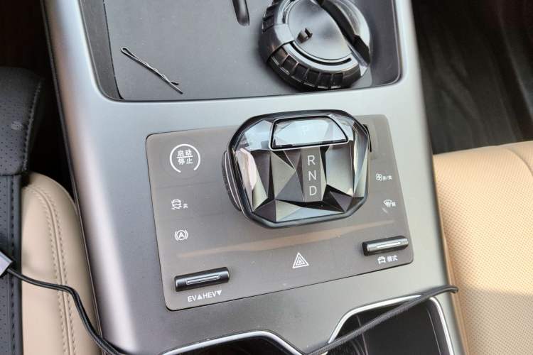 Used BYD Song Pro New Energy 2025 2nd Generation Intelligent Driving Version DM-i 75KM Leading Edition