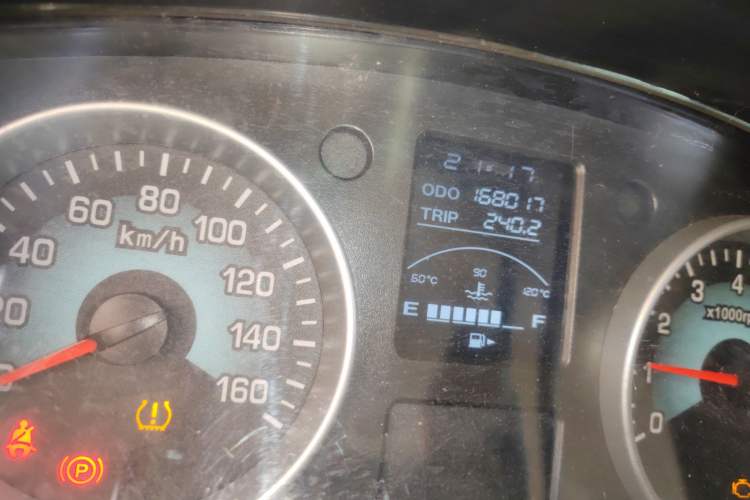 Used Jinbei New Hiace X30L 2021 1.5L Wealth Edition Bus Non-Air-Conditioned China VI Standard SWC15M